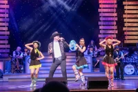 country line dances at country tonite show
