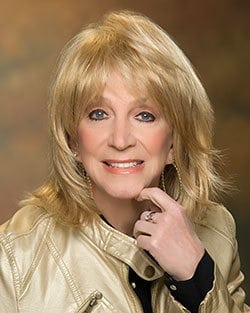 Jeannie Seely concert in Pigeon Forge