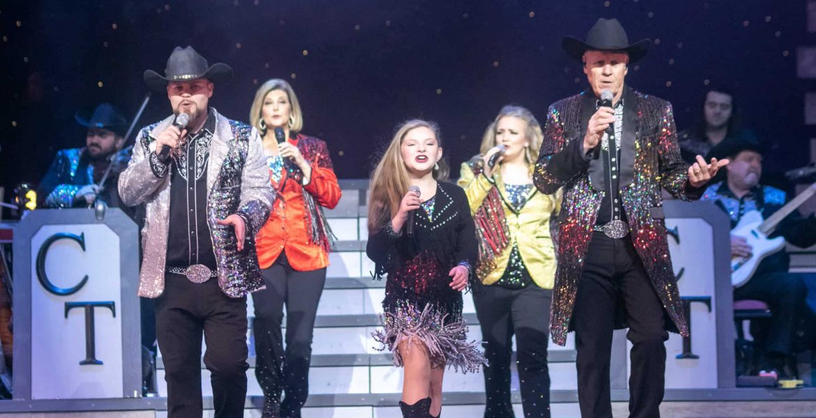 4 Key Elements That Make Our Pigeon Forge Show a Huge Success