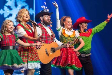 Why Our Pigeon Forge Christmas Show is the Perfect Way to Get into the Holiday Spirit